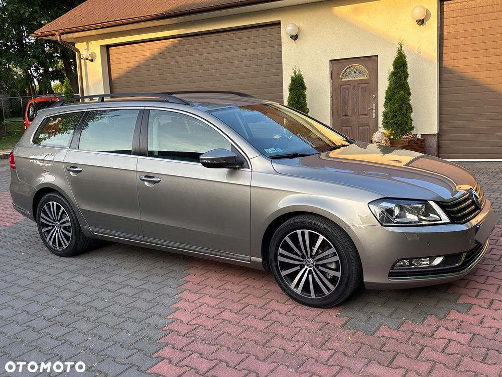 Volkswagen Passat 2.0 TDI Highline - 5
