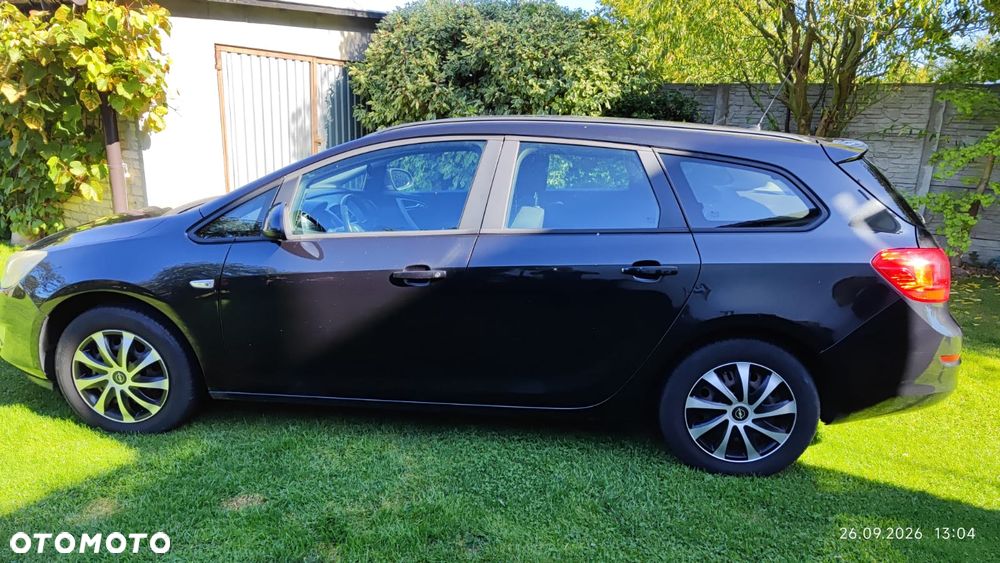 Opel Astra 1.7 CDTI Sport - 2