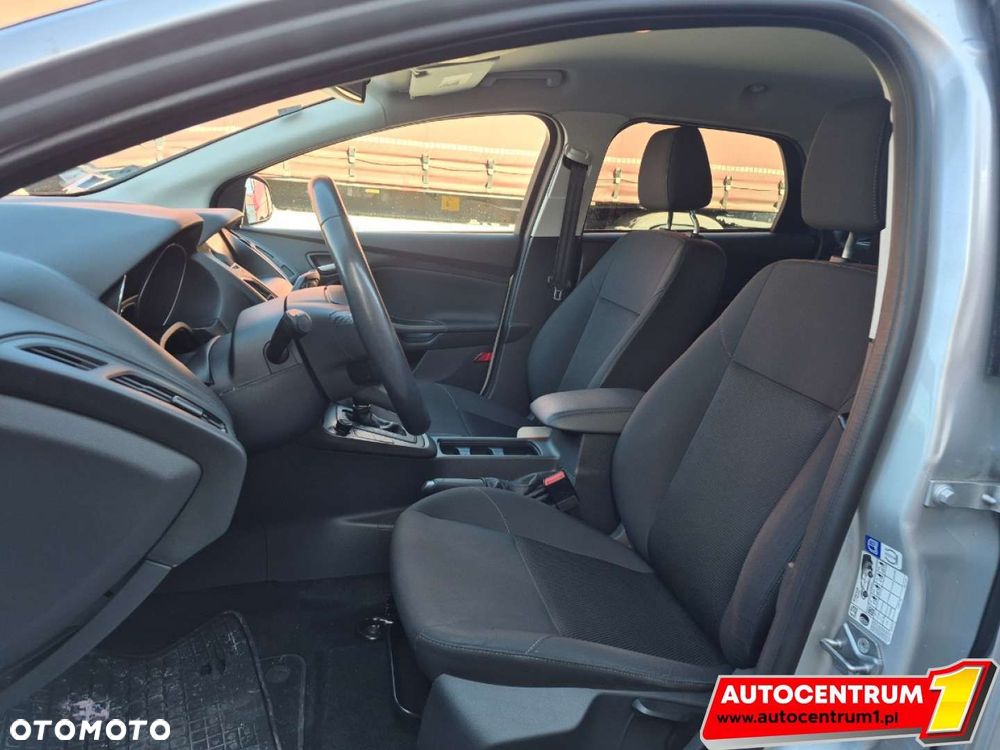 Ford Focus - 13