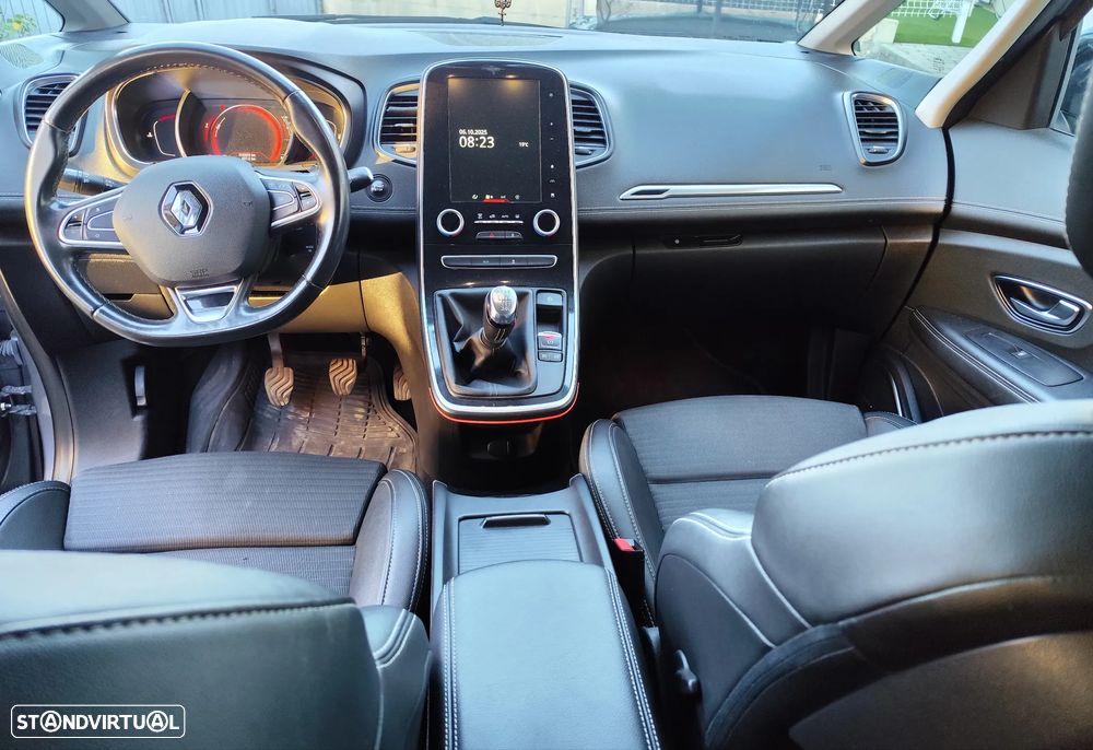 Renault Grand Scénic 1.5 dCi Bose Edition SS - 8