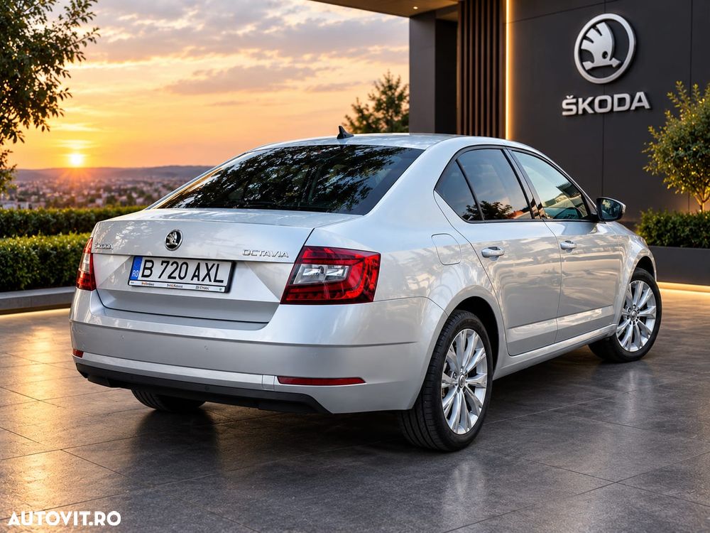 Skoda Octavia 2.0 TDI DSG Style - 4