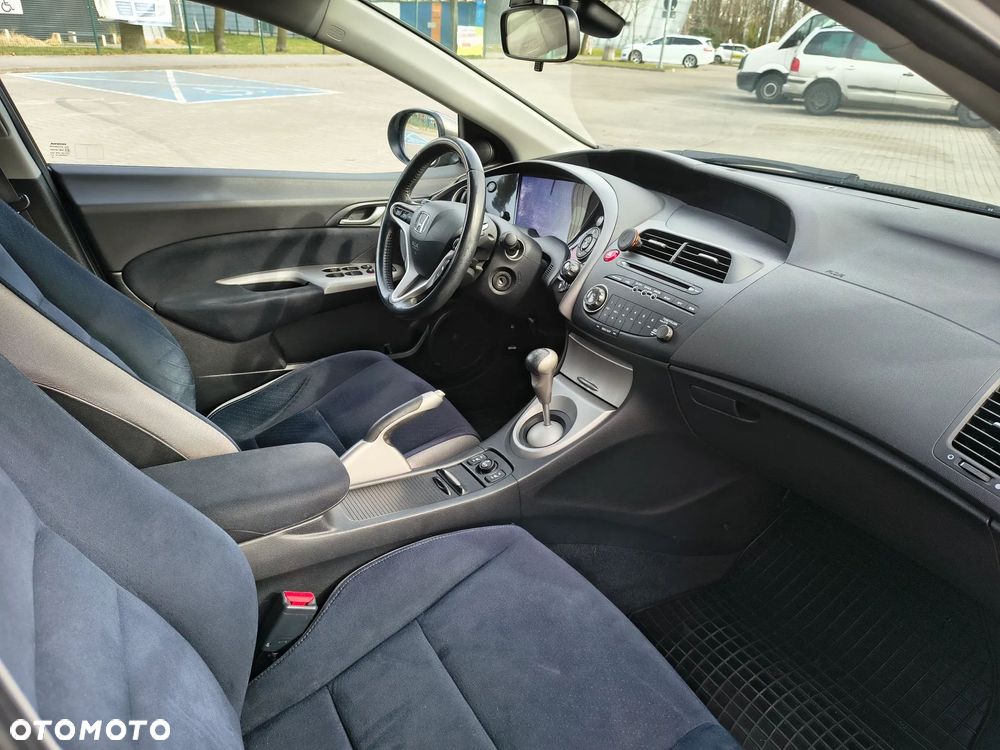 Honda Civic 1.8 Sport - 9