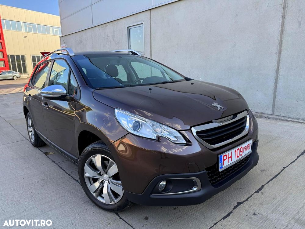 Peugeot 2008 1.2 VTi Active - 25