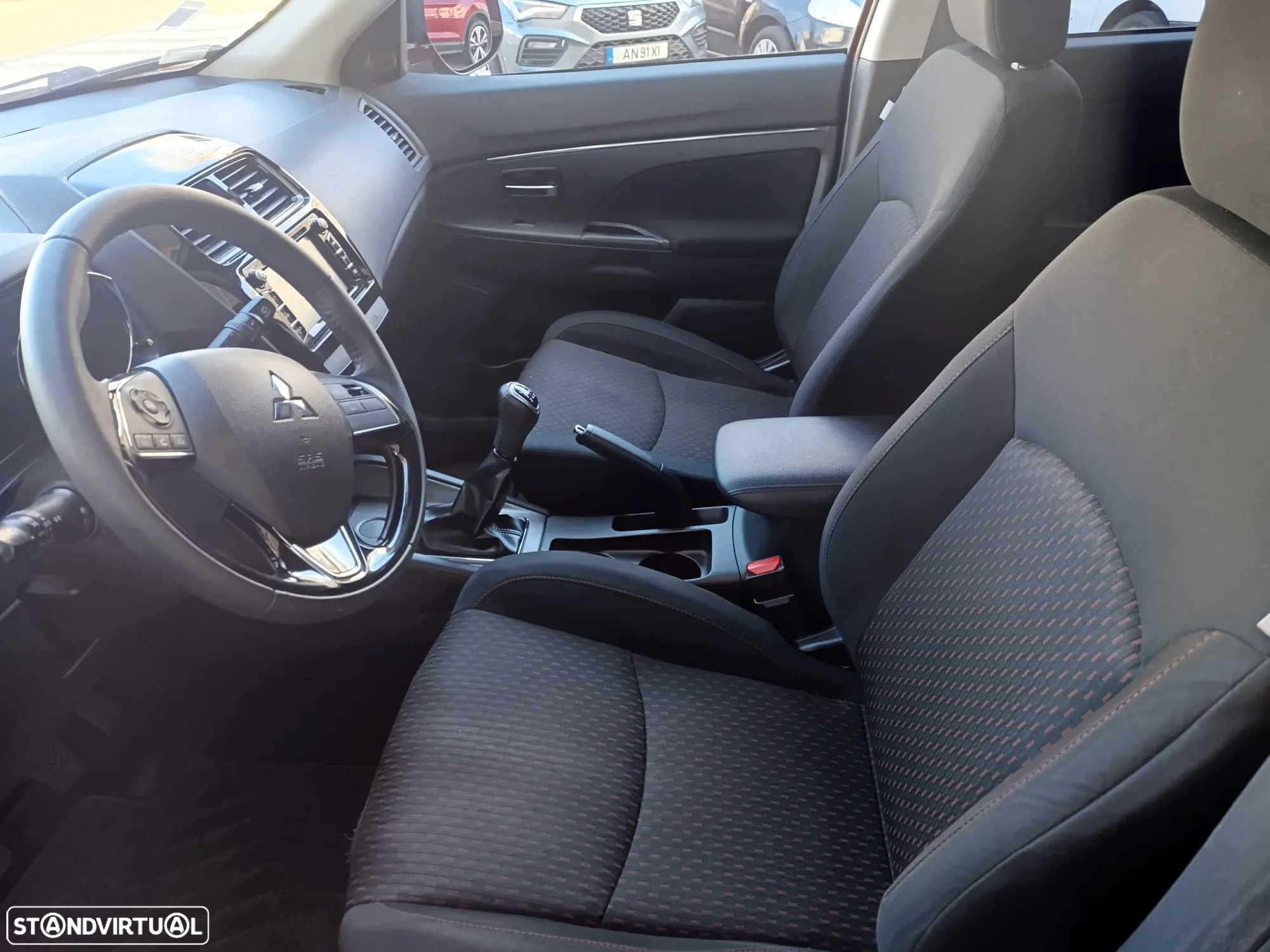 Mitsubishi ASX 1.6 MIVEC Intense Connect Edition - 6