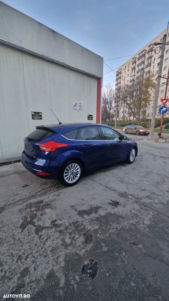 Ford Focus 1.0 EcoBoost Titanium - 4