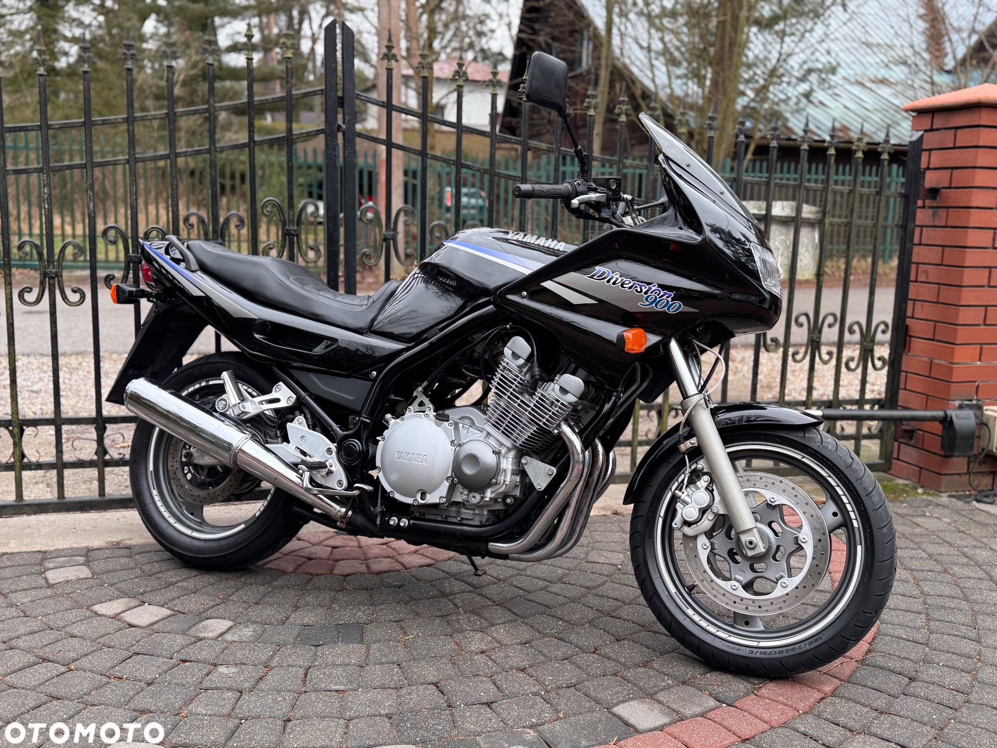 Yamaha XJ - 2