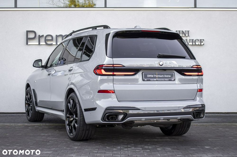 BMW X7 - 12