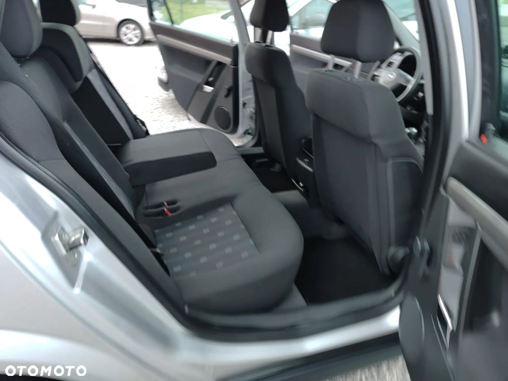 Opel Vectra 1.8 - 14