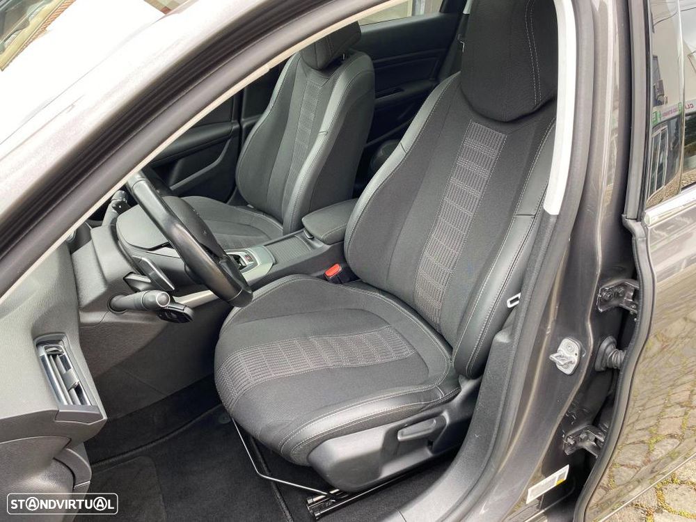 Peugeot 308 SW PureTech 130 GPF EAT8 Stop & Start Allure Business-Pack - 13