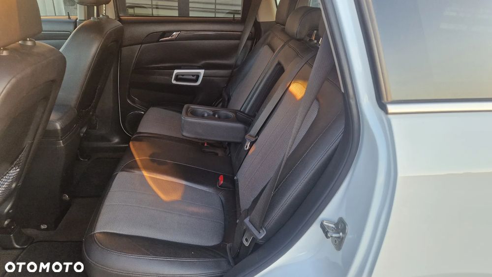 Opel Antara - 11