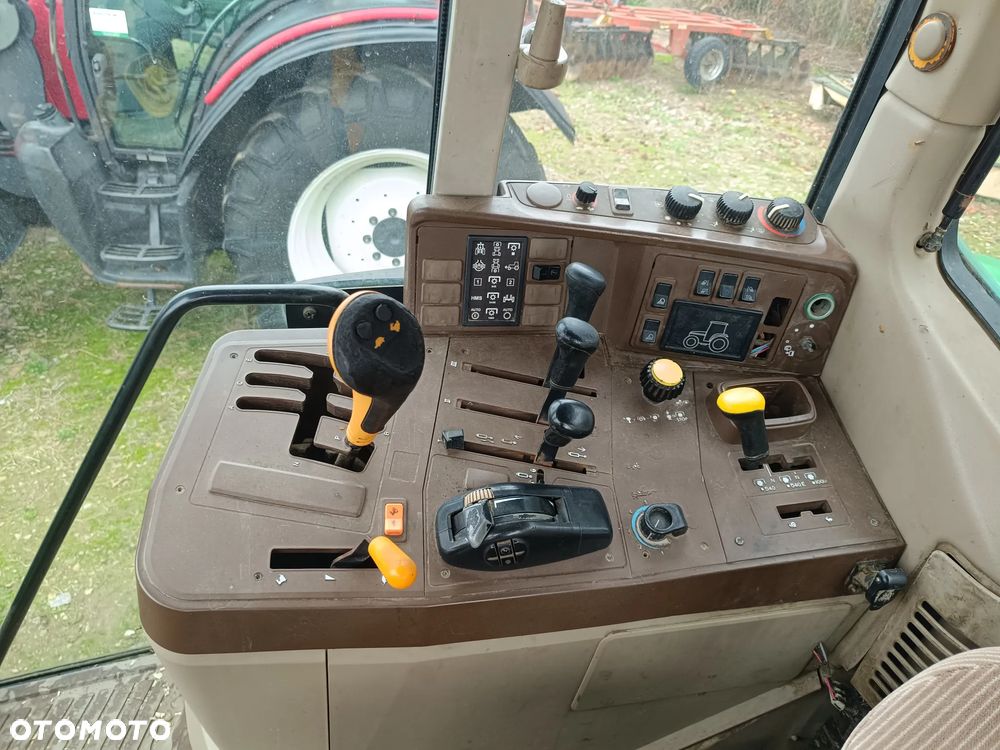 John Deere 6520 - 4