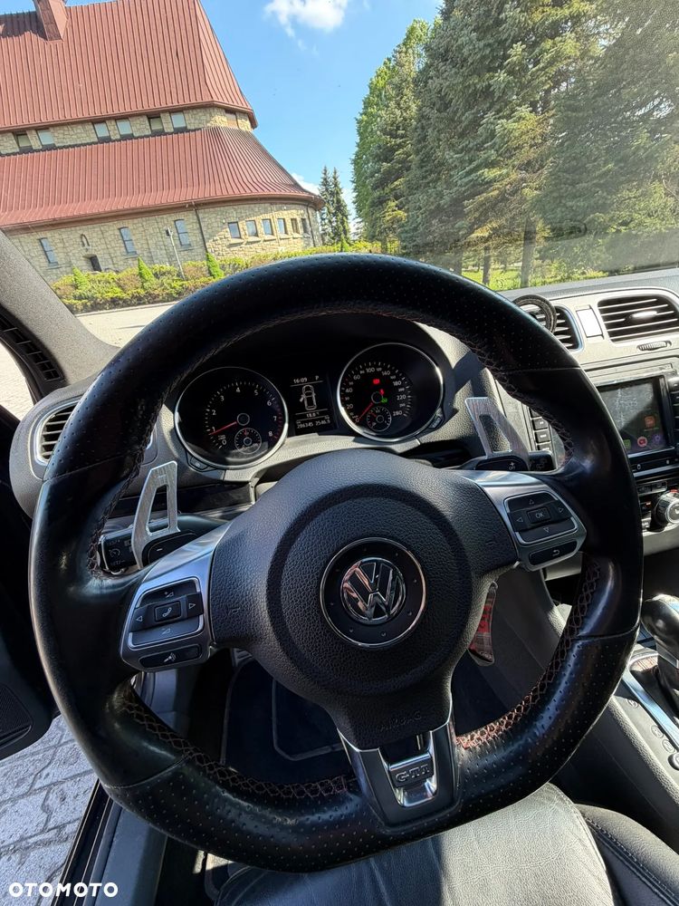 Volkswagen Golf 2.0 TSI GTI DSG - 14