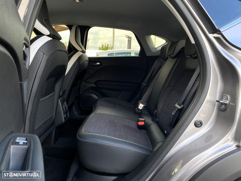 Renault Captur 1.0 TCe Techno - 54