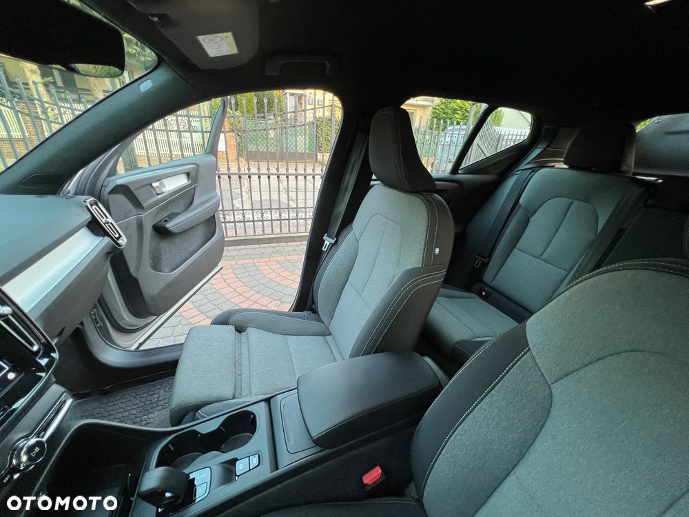 Volvo XC 40 B3 Core - 16