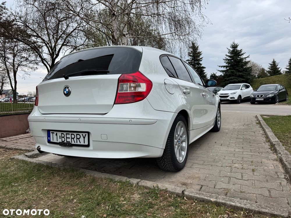 BMW Seria 1 - 17
