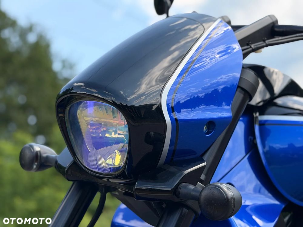 Suzuki Boulevard - 12