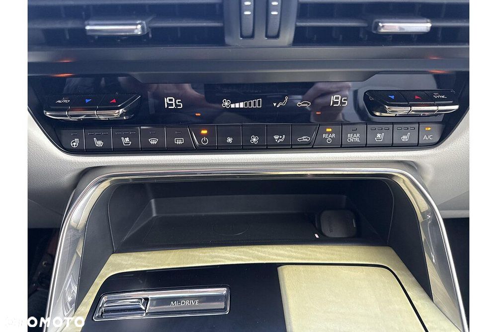 Mazda CX-80 3.3 e-Skyactiv D mHEV Takumi AWD - 13