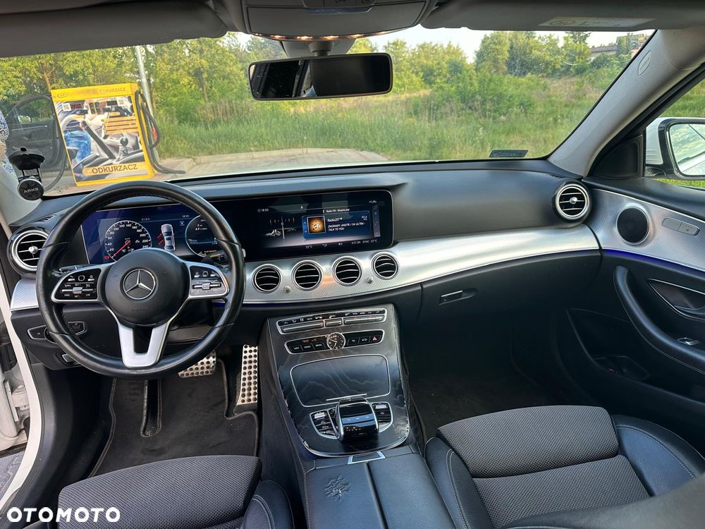 Mercedes-Benz Klasa E 220 d 9G-TRONIC - 1
