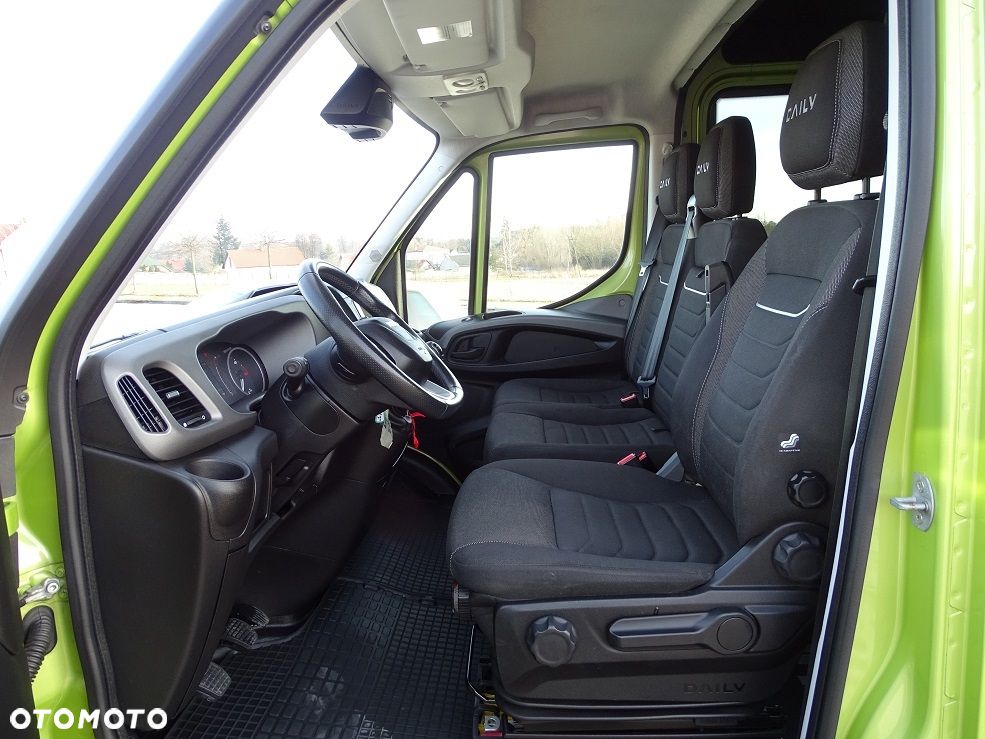 Iveco Daily L4H2 35S18 3.0 180 Brygadówka DOKA 7 Osób HAUSER UNIKAT!! JEDYNY TAKI!! JAK NOWY!! - 15
