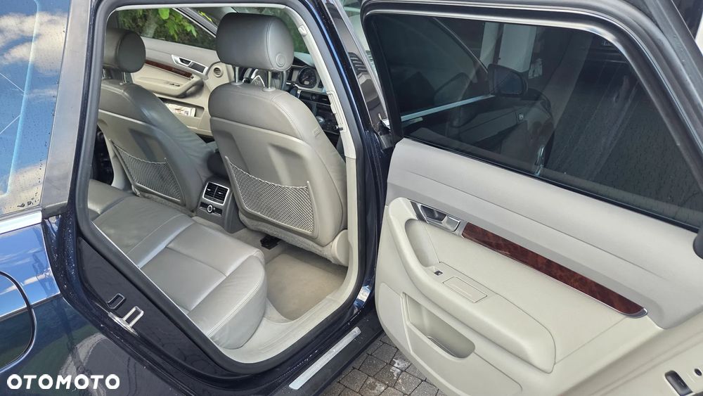 Audi A6 ver-avant-3-2-fsi-tiptronic-quattro - 36