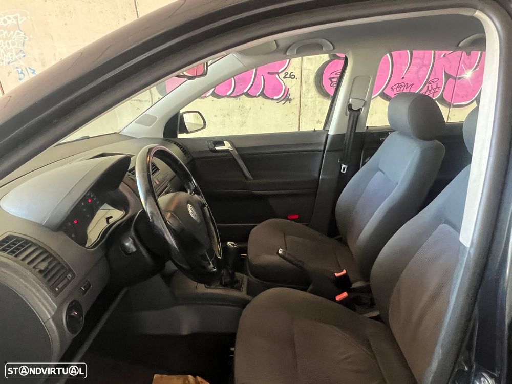 VW Polo 1.4 TDi Confortline - 5