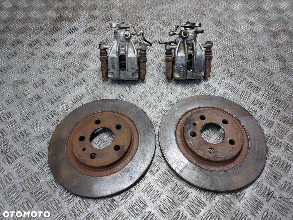 TARCZE HAMULCOWE TYŁ + ZACISKI PEUGEOT 807 I 2.2 HDI - 1