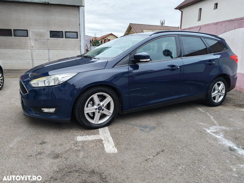 Ford Focus 1.5 TDCi DPF Start-Stopp-System Aut. Business - 3