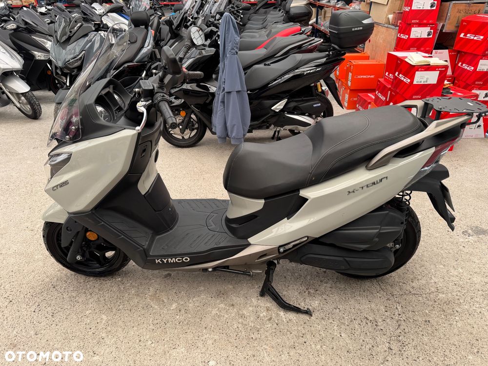 Kymco X-Town - 4