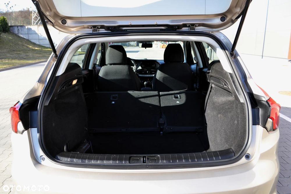 Fiat Tipo 1.4 T-Jet 16v Pop EU6d - 32