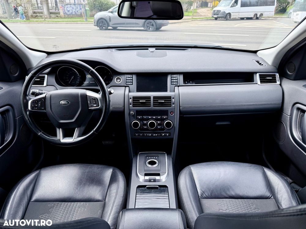 Land Rover Discovery Sport - 13