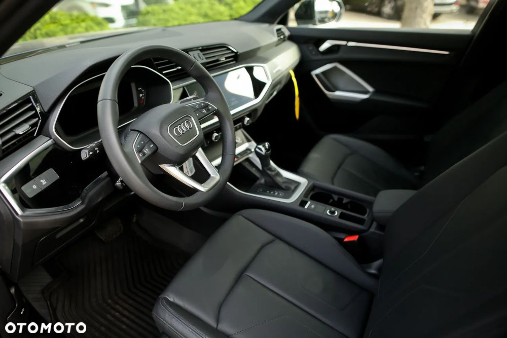 Audi Q3 TFSI Quattro S tronic - 16