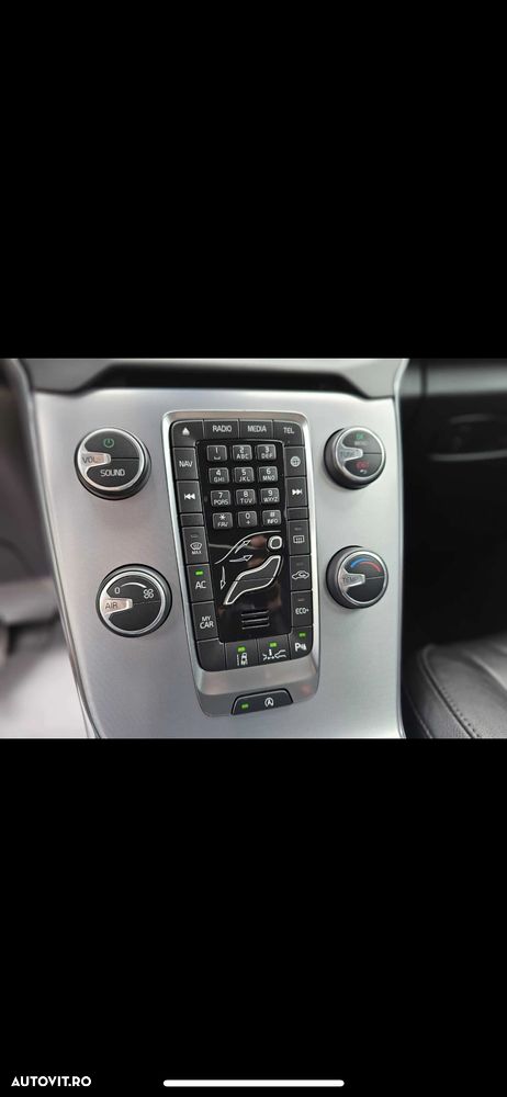 Volvo V40 D3 Aut. Inscription - 4