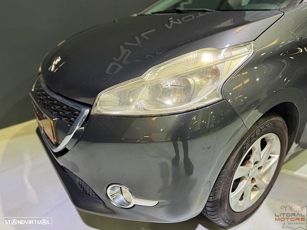 Peugeot 208 1.2 PureTech Style - 5