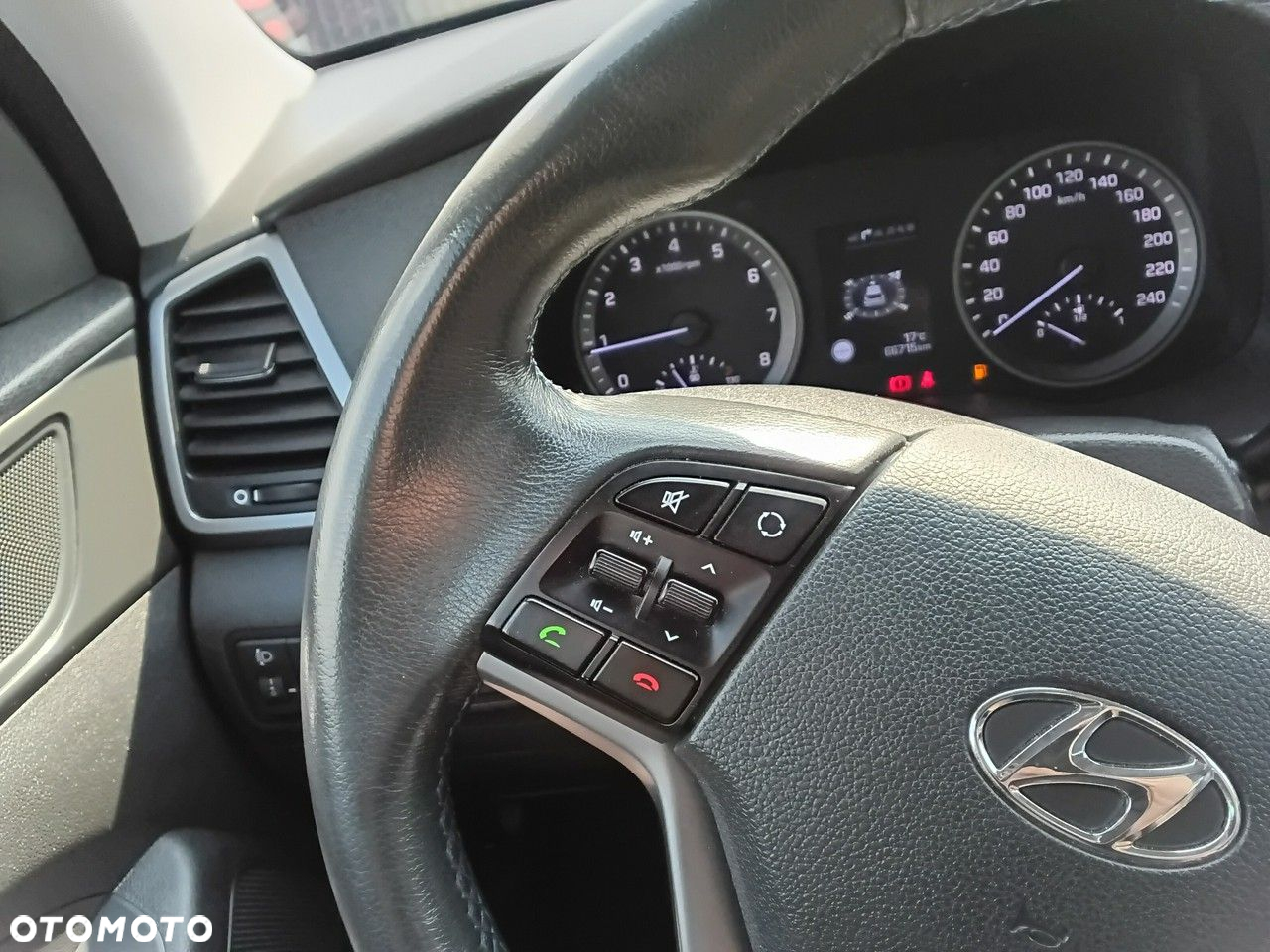 Hyundai Tucson blue 1.6 GDi 2WD Intro Edition - 25