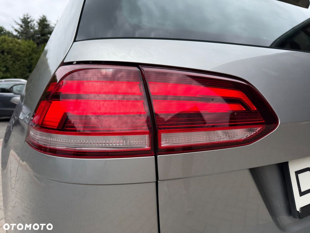 Volkswagen Golf 2.0 TDI SCR Highline - 40