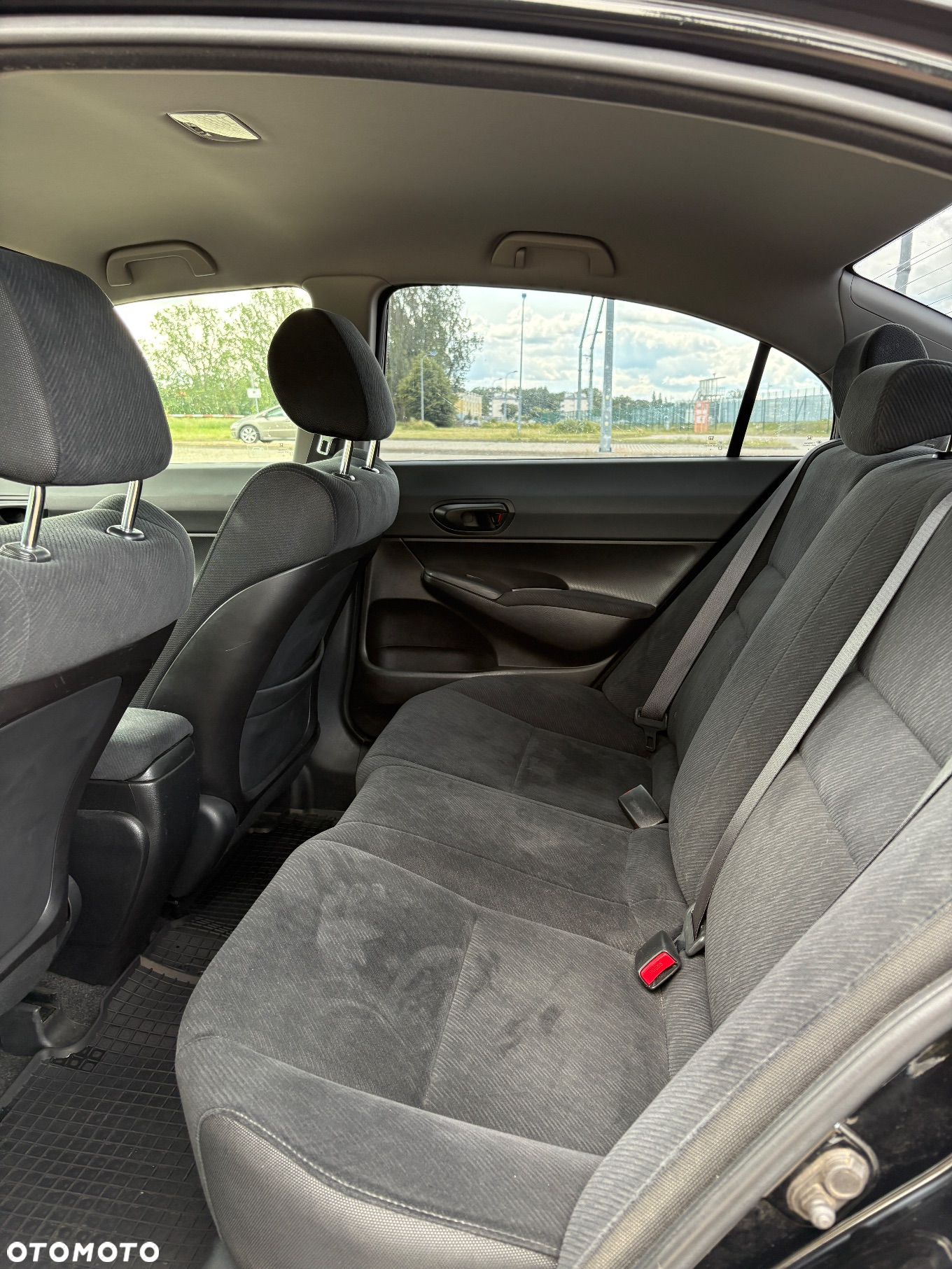 Honda Civic 1.8 Base - 9