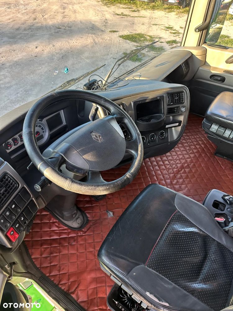 Renault MAGNUM - 20