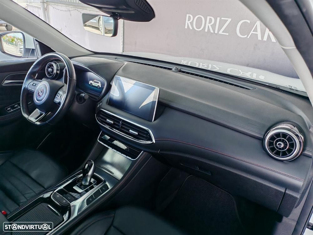 MG EHS 1.5 T-GDI Plug-in Hybrid Luxury - 10