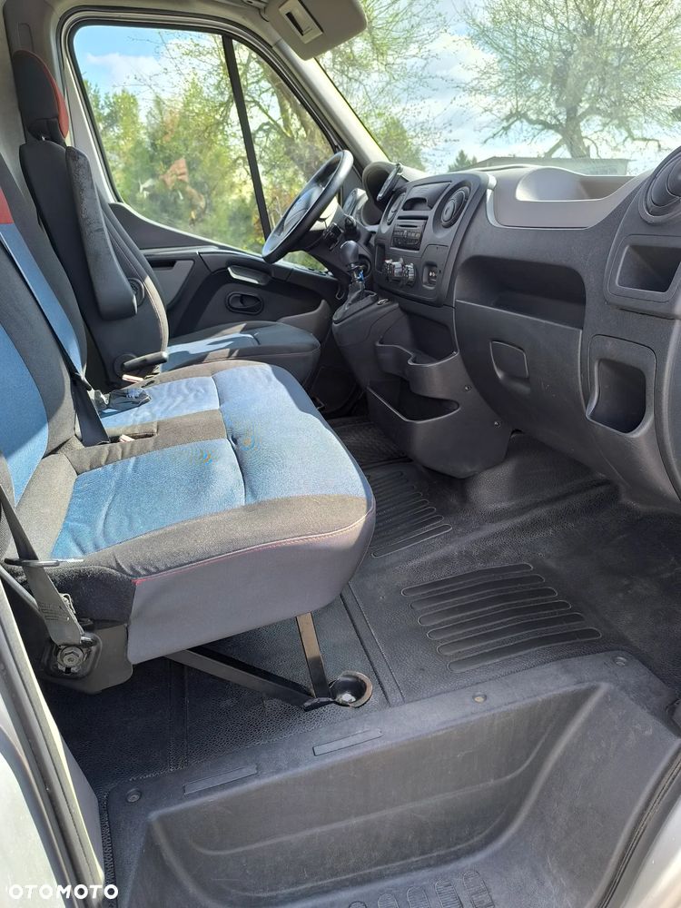 Renault Master - 30