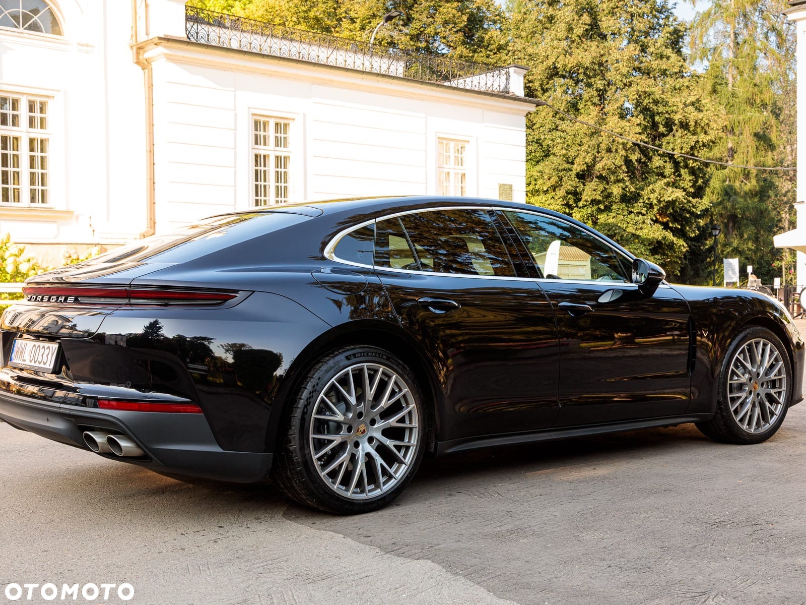 Porsche Panamera 4 E-Hybrid PHEV Executive - 4