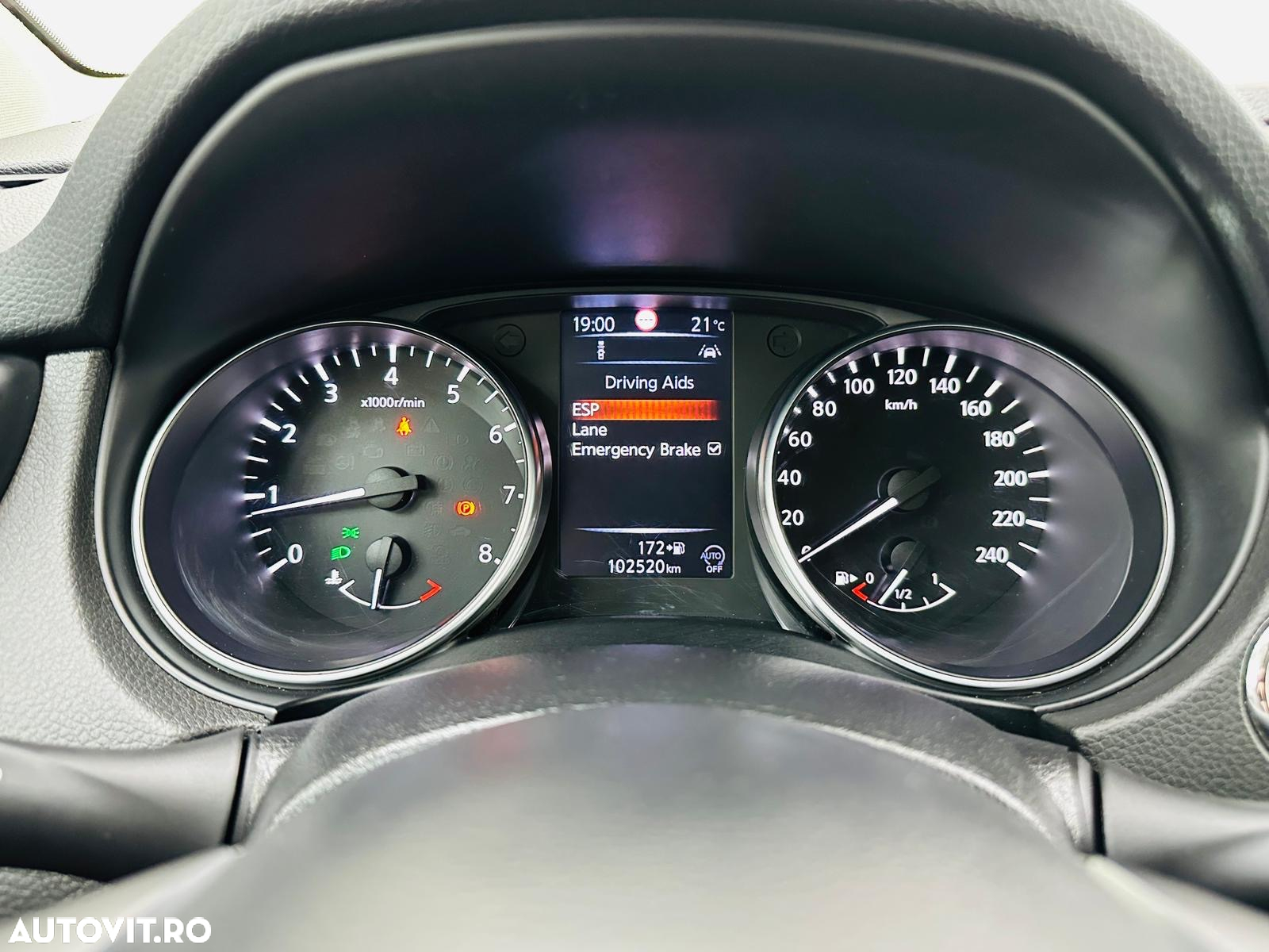 Nissan Qashqai - 40