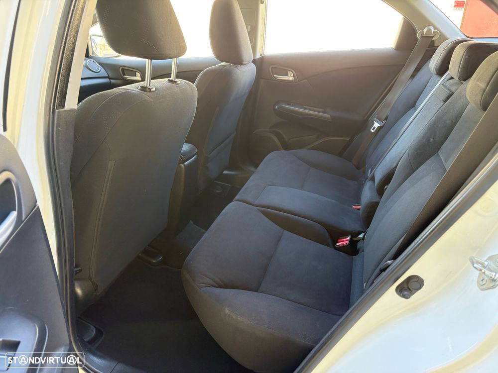 Honda Civic Tourer 1.6 i-DTEC Sport - 12