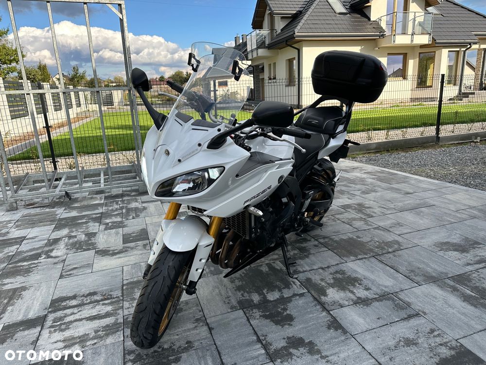 Yamaha FZ8 - 14