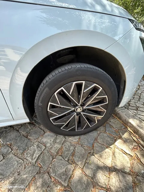 Skoda Kamiq 1.0 TSI Ambition DSG - 4