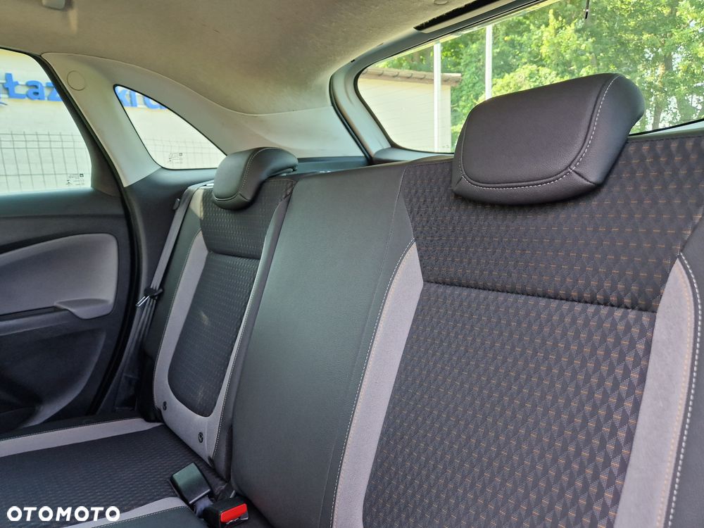 Opel Crossland X - 18