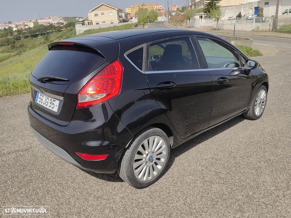 Ford Fiesta 1.4 TDCI Titanium - 5