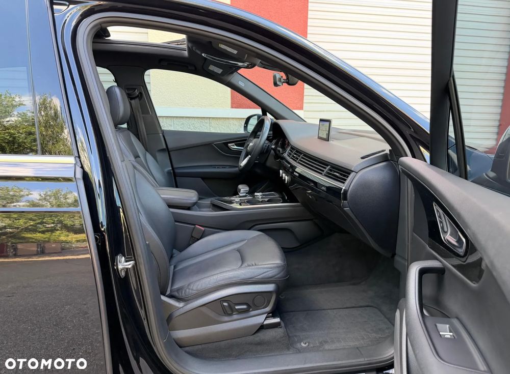 Audi Q7 3.0 TFSI Quattro Tiptronic - 15