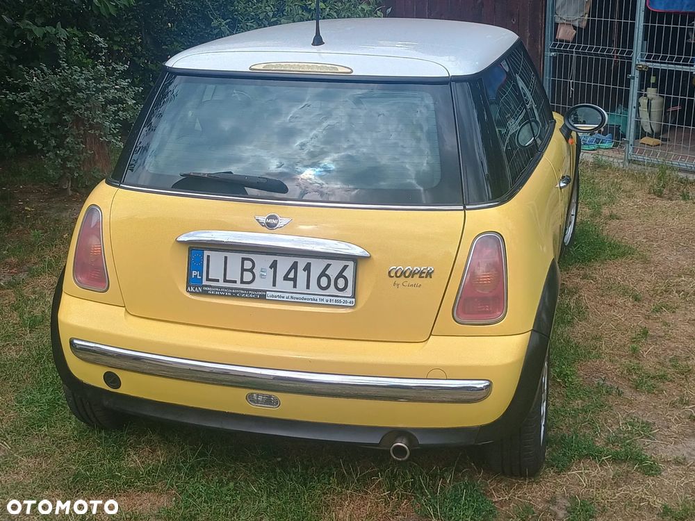 MINI Cooper Standard - 4