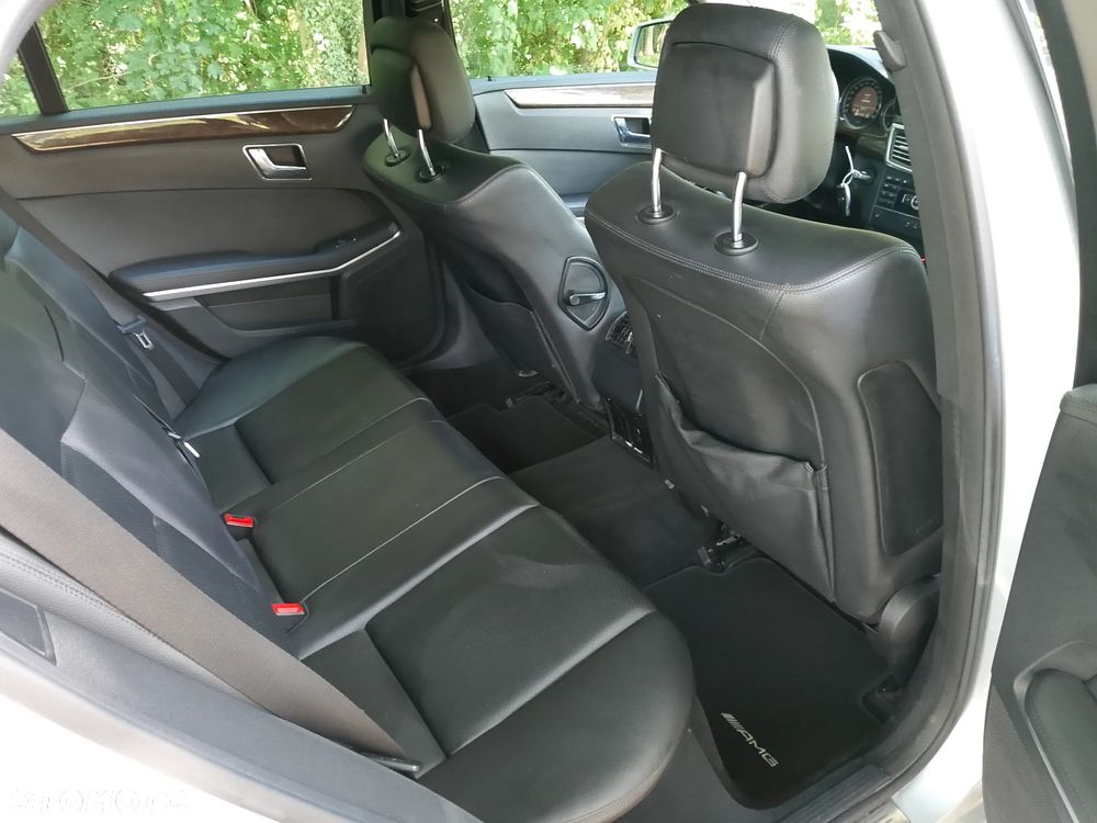 Mercedes-Benz Klasa E 250 CDI DPF BlueEFFICIENCY 7G-TRONIC - 12