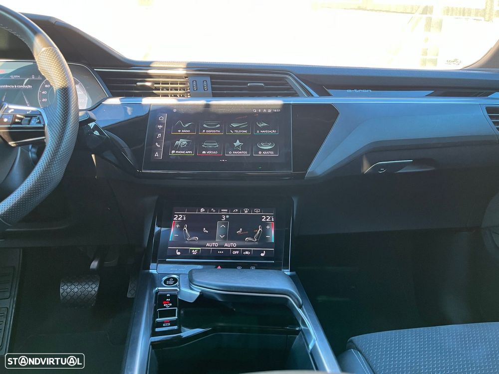 Audi e-tron Sportback 55 quattro S line - 28